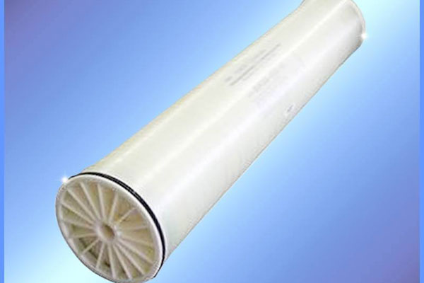 反滲透膜設(shè)備的特點(diǎn)和功能